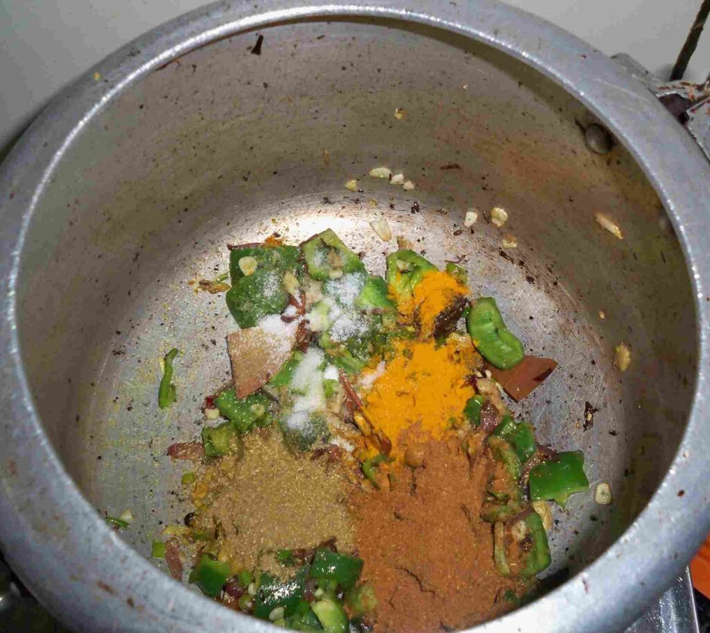 वेज-पुलाव-रेसिपी  वेजिटेबल-पुलाव-रेसिपी vegetable-recipe-in-hindi Veg-pulao-recipe-in-hindi